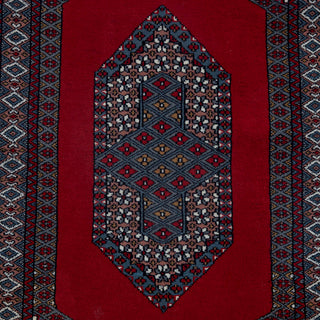 Velora 2.6x4 Persian Medallion Bokhara Woolen Rug
