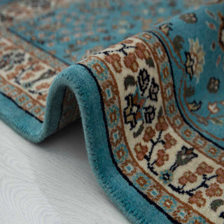 Kashmira 2'6x4 Vibrant Turquoise Blue Persian Wool Rug