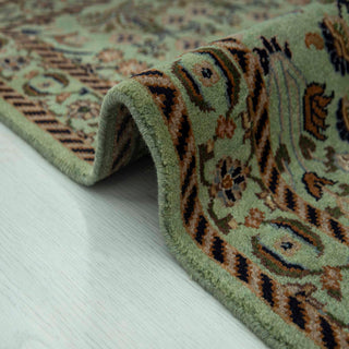 Kaveh 2'6x4 Traditional Persian Floral Wool Rug