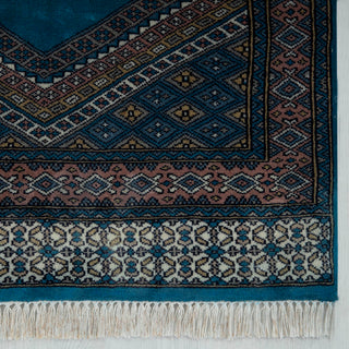 Velora 3x5 Persian Medallion Bokhara Pure Wool Rug