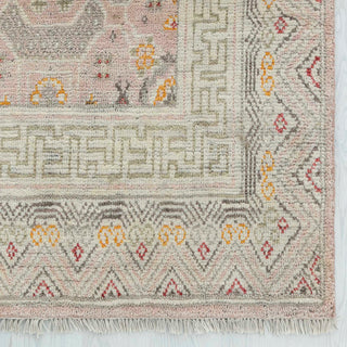 Gregory 8x10 Blush Pink Medallion Mamluk Woolen Rug