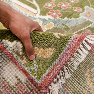 Wilson Botanical Traditional Persian Woolen Rug