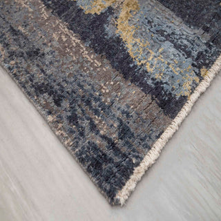 Modern rug with linear striped wood texture pattern in gray gold beige tones. 8x10 ft industrial